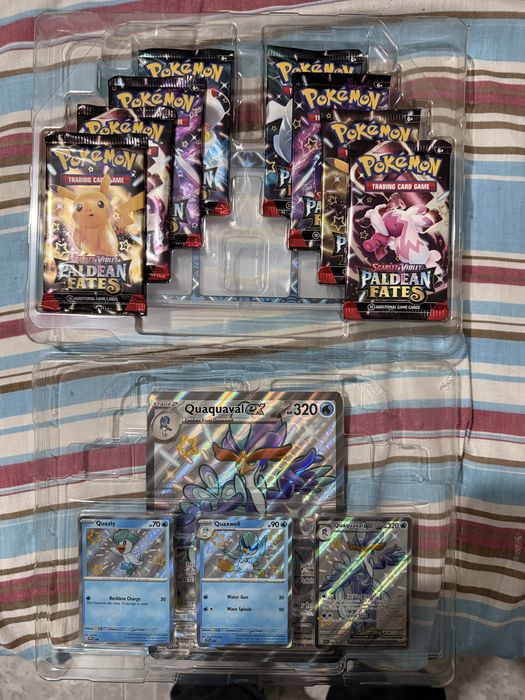 Pokemon booster Paldea Fates. (INGLES)