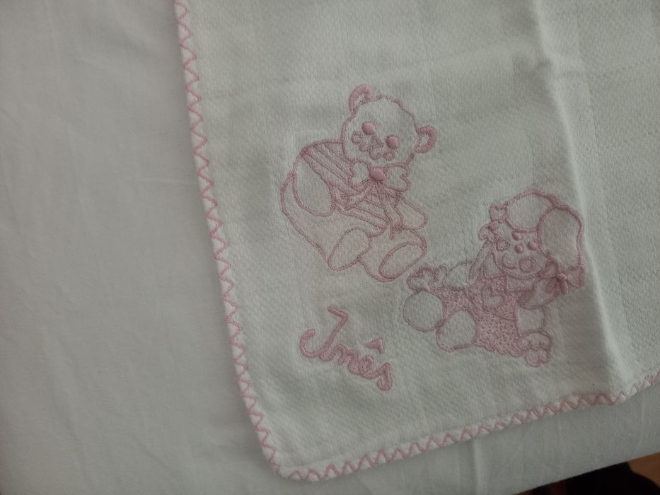 Fraldas com o nome bordado (Inês e Joãozinho)