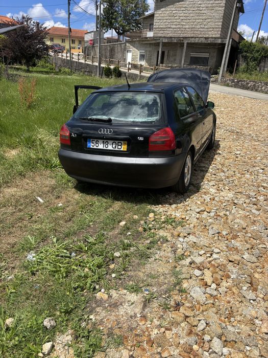 Audi A3 1.6 em bom estado