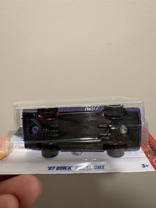 hot wheels ’87 buick regal gnx treasure hunt th