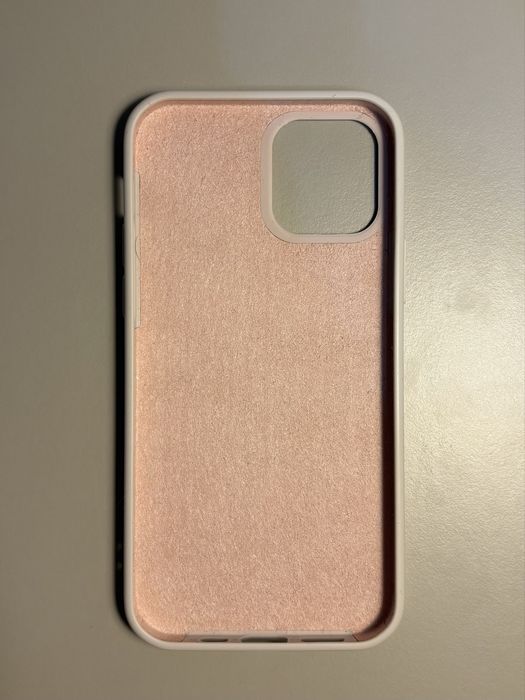 Capa silicone para iPhone 12