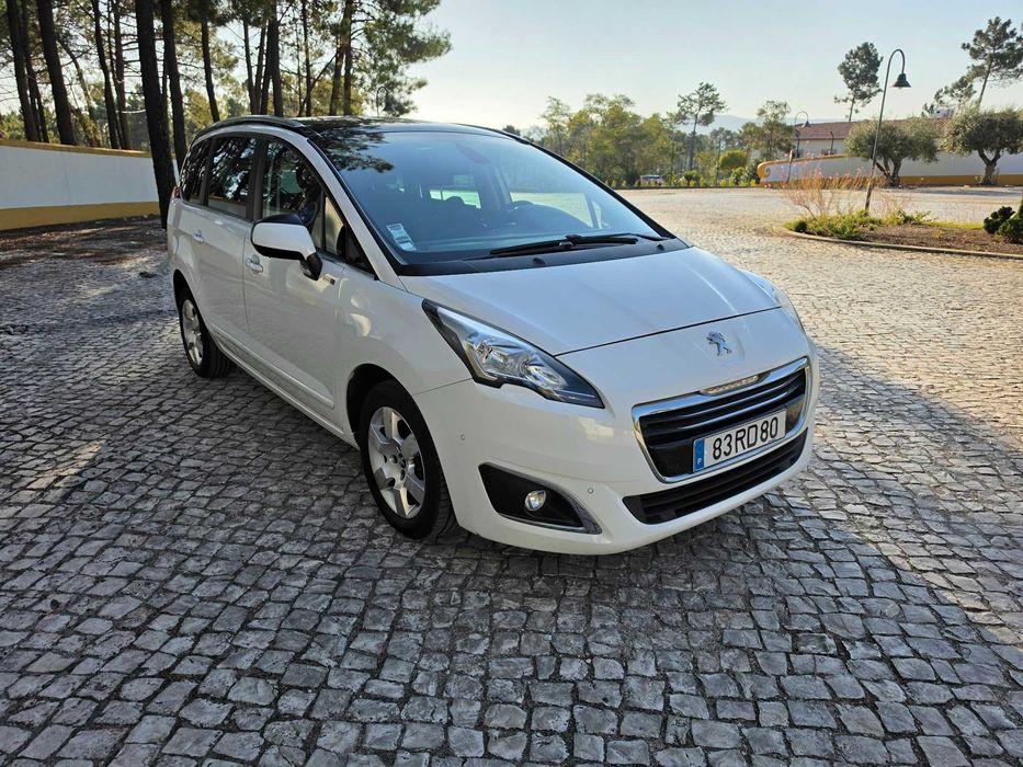Peugeot 5008 Style 1.6HDI 120cv NACIONAL Automático 7 lugares — photo 2