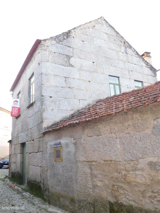 Moradia T1 / Seia, Paranhos
