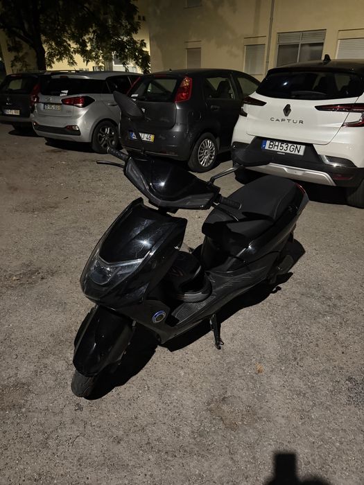 Vendo mota eletrica