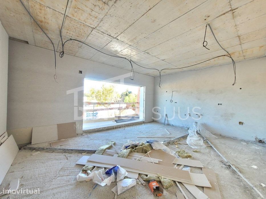 Apartamento T2 novo a finalizar construção