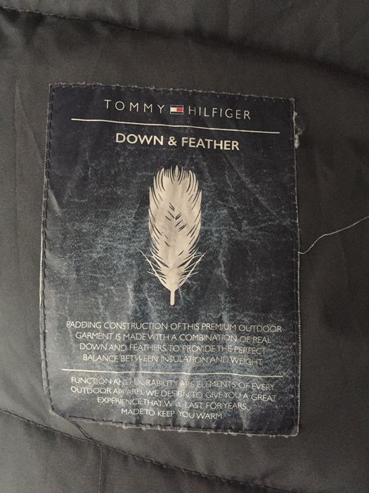 TOMMY HILFIGER Puchowa kurtka męska L granatowa