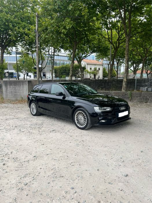 Audi A4 Avant Sport S tronic 177cavalos