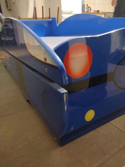 Łóżko dla dziecka samochód