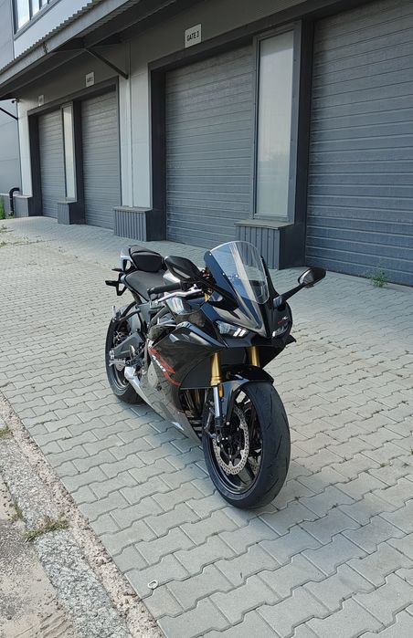 В наявності! Спортивний мотоцикл Kove 450RR PRO