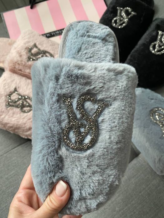 Домашні тапочки Victoria’s Secret