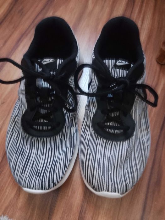 Buty damskie Nike 38,5