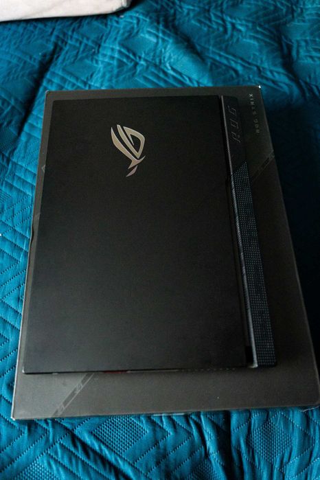 Laptop Asus rog strix scar 3070 ti, 32gb, 2TB