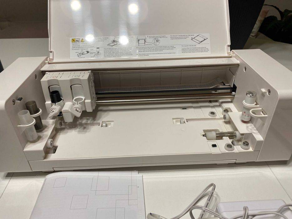 Ploter Silhouette Curio wraz z akcesoriami