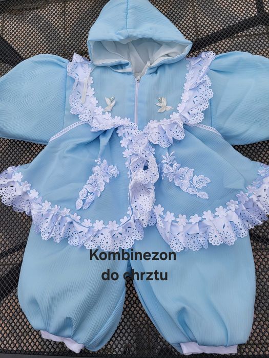 Kombinezon do chrztu od 0-5 mies./ gratis biała chusta/ używany