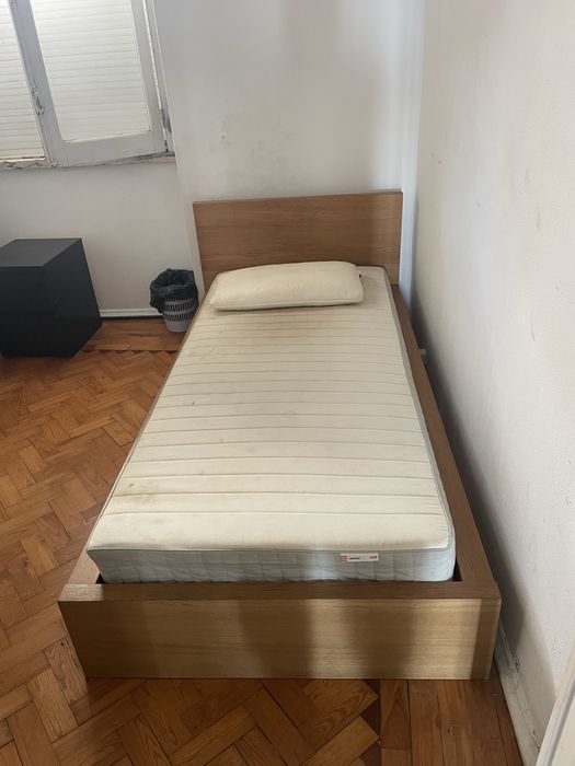 2 camas  de solteiro