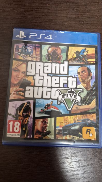 Продам Playstation 4 Slim +2 геймпада