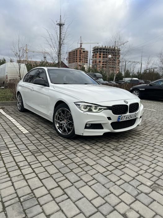 BMW F30 318i 2016