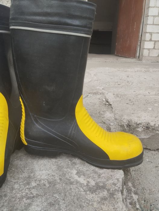 viking men's vw42 rubber boot