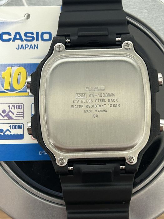 Оригінальний годинник Casio AE-1200WH-1A