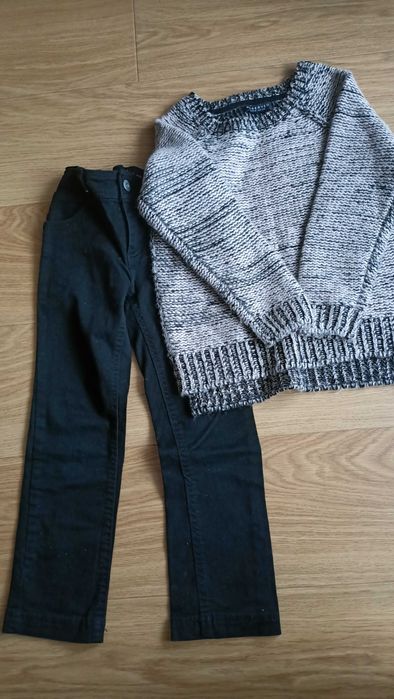 zestaw sweter + spodnie rozm.122