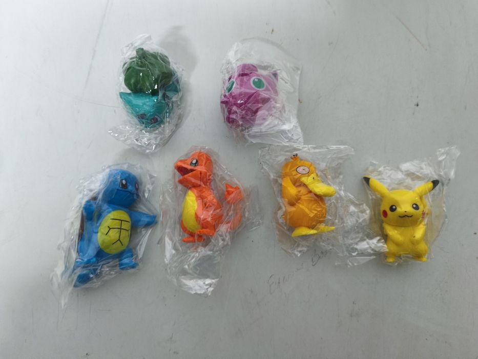 Conjunto 6 mini figuras pokemon