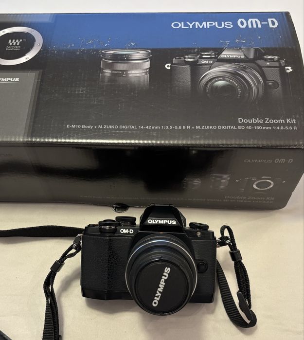 Olympus OM-D E-M10