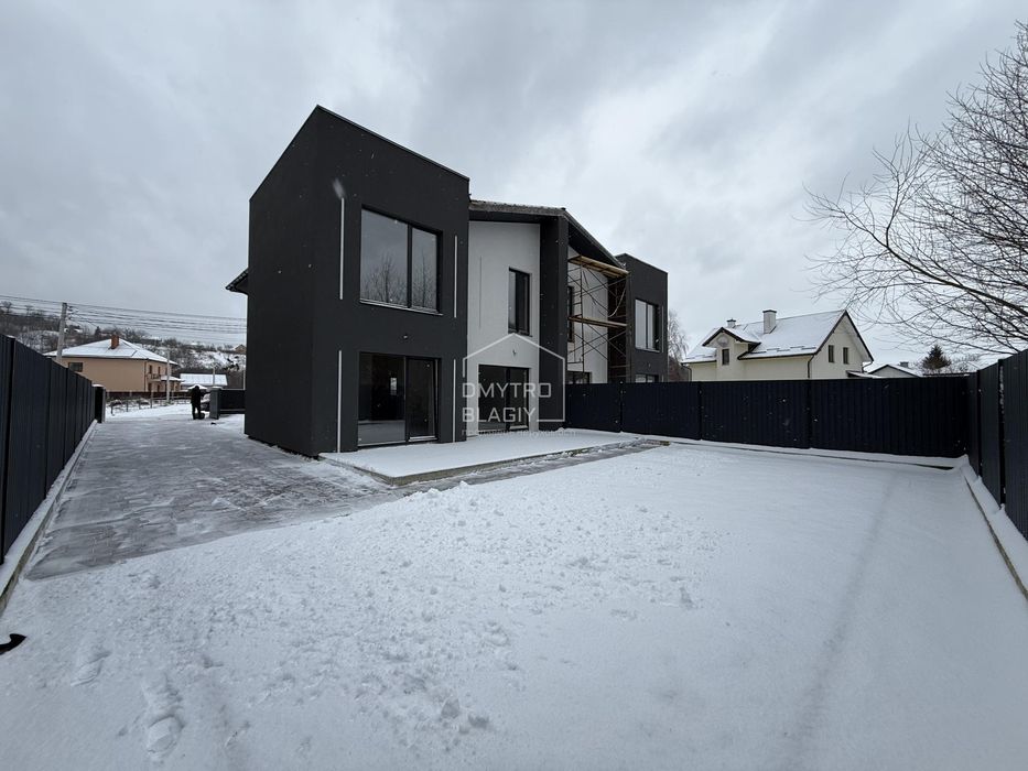 Продаж котеджау Брюховичах (Район Грінвуд)