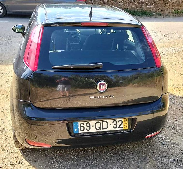 Fiat Punto 1.3 Multijet Diesel 85 CV — 07/2015 — 201.000 km — Bom estado — 6.000 € (negociável) — photo 3