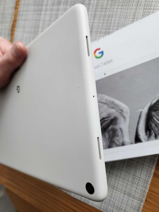 Google Pixel Tablet 11" with Charging Speaker Dock 8/256GB Hazel