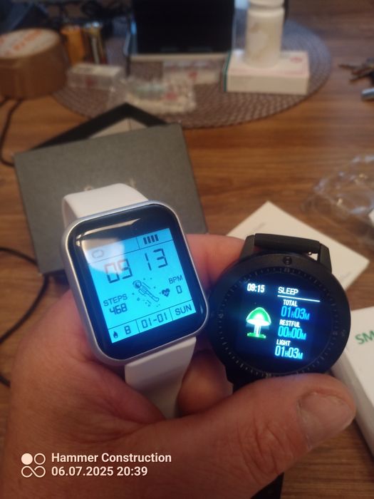 Smart Watch dwie sztuki sprzedam lub zamienie .