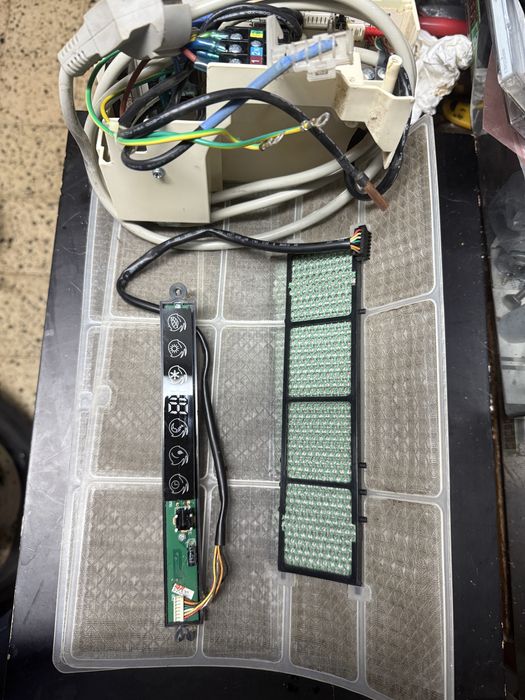 Ar condicionado Jocel de 12000 btu para peças ASW-H12B4