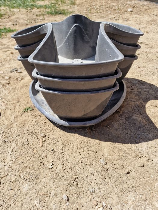 Doniczka potrojna nowa