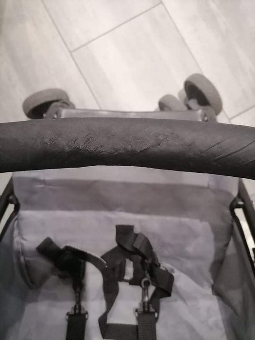 Wózek dziecięcy spacerówka