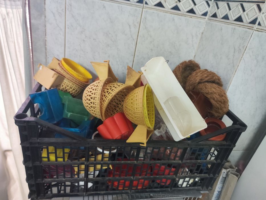 Viveiros para pássaros