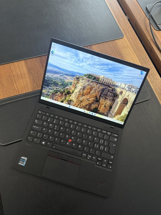 Portátil Lenovo Thinkpad X1 Nano Carbon