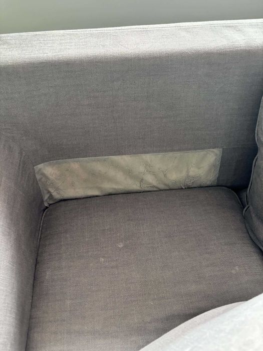Kanapa rozkładana z funkcją spania EKTORP Ikea oraz podnóżek na pościel