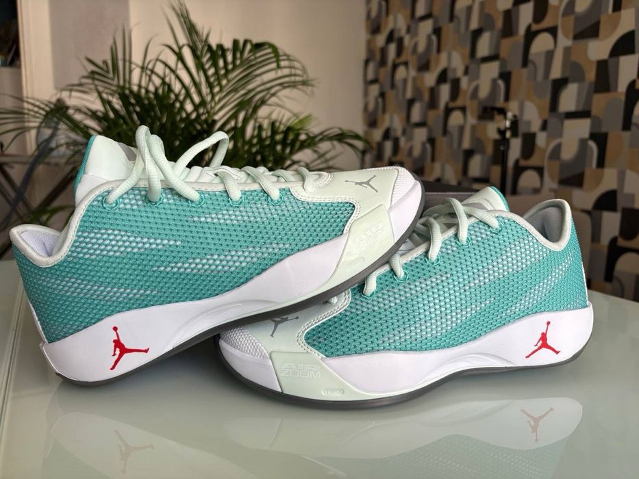 Nike Jordan/Кросівки найк