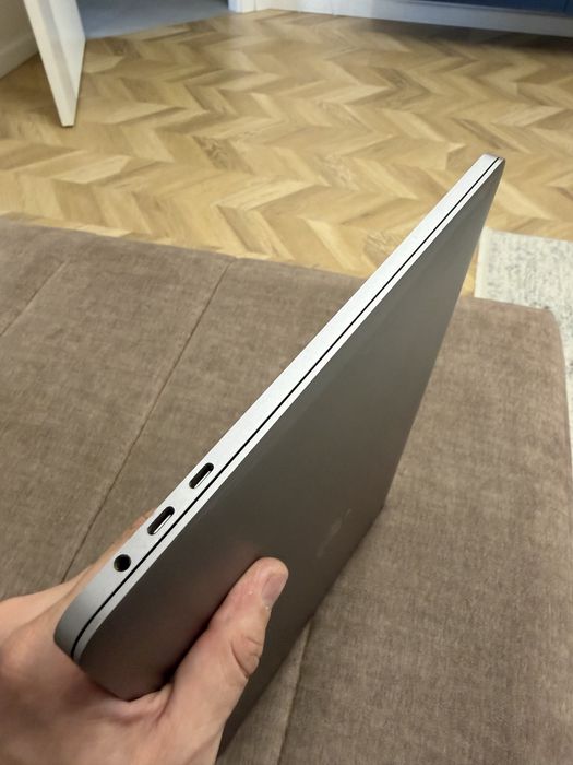 MacBook Pro 16 2019 і7 2.6 | 16gb Ram | SSD 512gb A2141 93 % АКБ