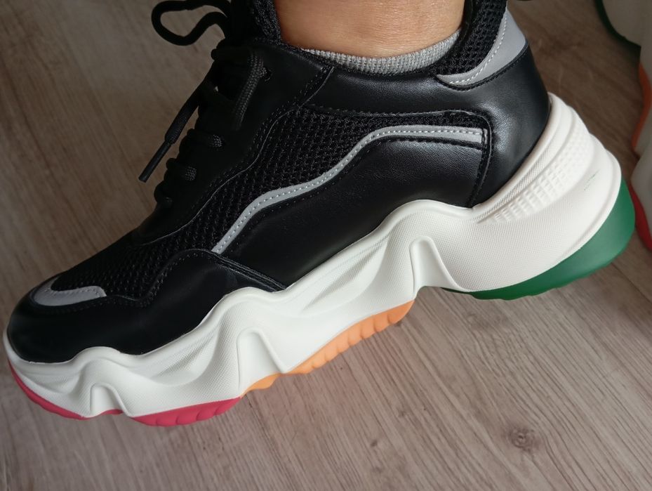 Buty damskie na platformie