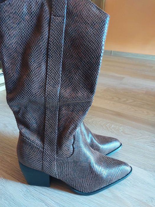 Buty nowe damskie 41