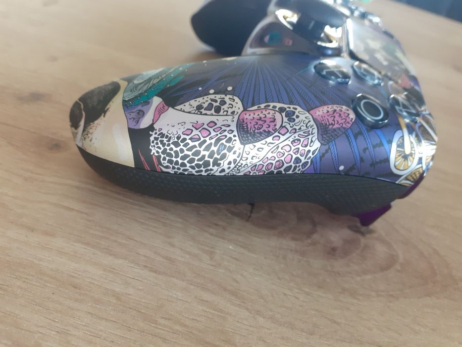 Pad PS5 dualsense,  analogi TMR favor union,  extremerate Spark, custom