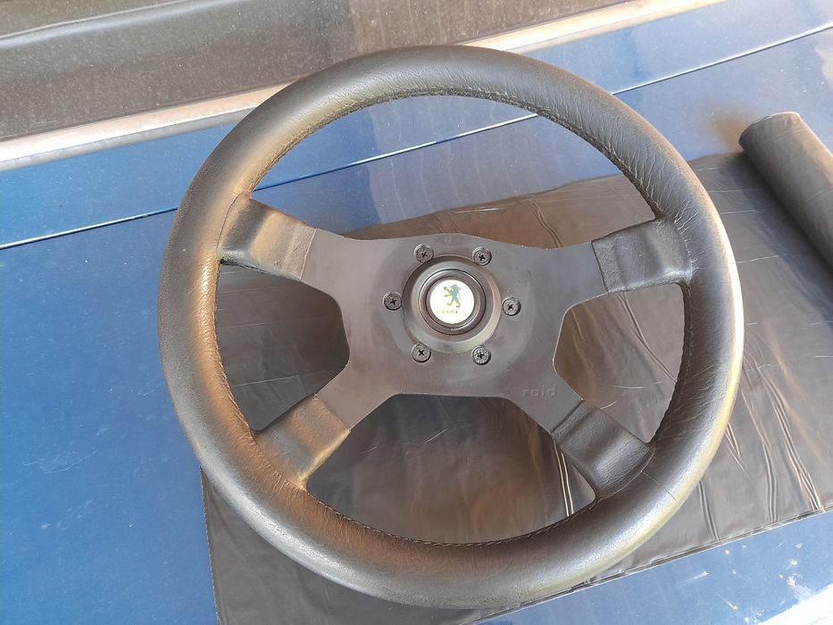 Volantes clássic 1200, fiat barchetta e peugeot 104