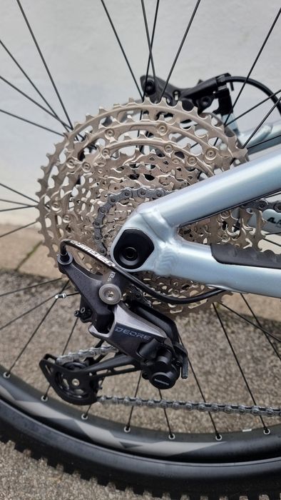 Rower elektryczny Giant Liv Intrigue E 3 pro fully Yamaha Fox