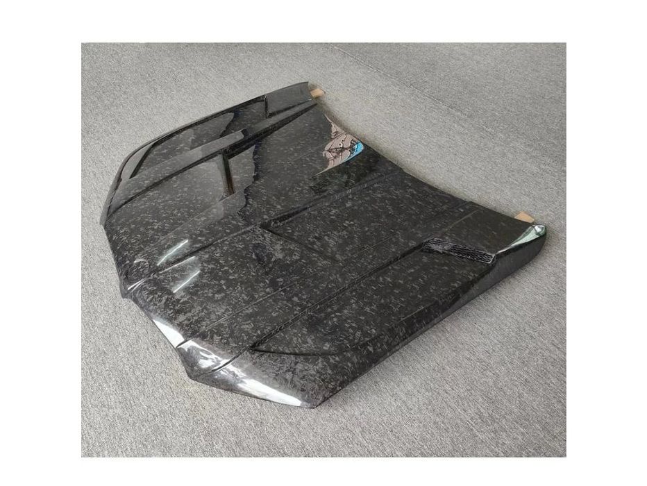 BMW X6 G06 2019- рр. Капот з кованого карбону V3 (G06/F96)