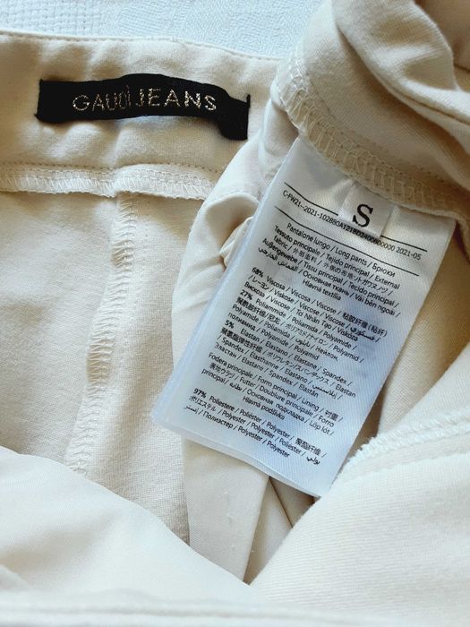S 36 Gaudi Jeans casual eleganckie spodnie ecru