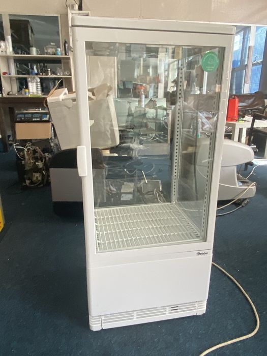 Кондитерська настільна холодильна стан Нової Bartscher