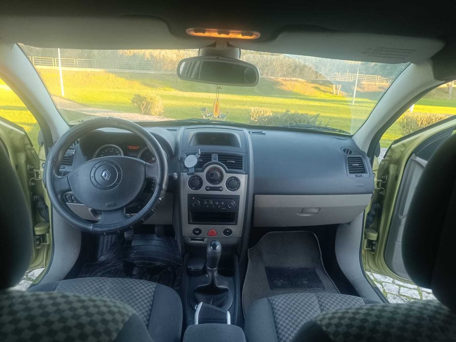 Renault Megan II 1.5 dci (consumo 3.5l/100km)