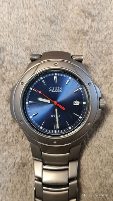 Citizen Titanium WR100 — оригинальные японские часы в хорошем состоянии