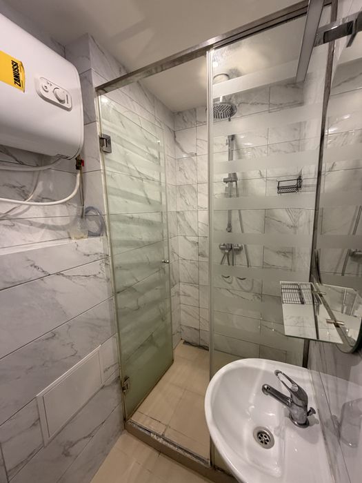 Сдам гостинку ЖК Карамель метро Центральный рынок Вокзальная/ЮЖД Центр