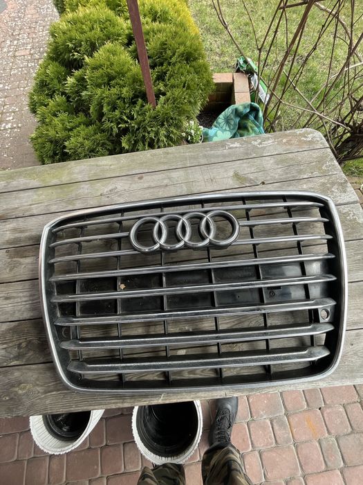 Grill Audi A8 D4